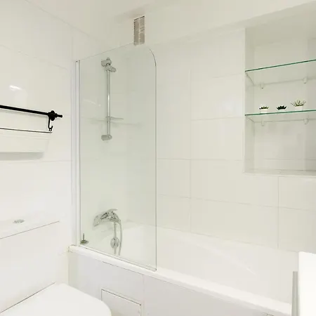 Presqu Ile Apartment Cannes
